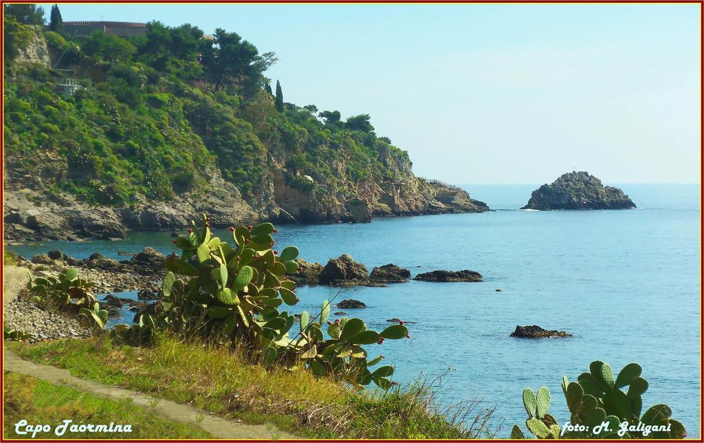 B&B Villa Raineri Giardini Naxos Exterior photo